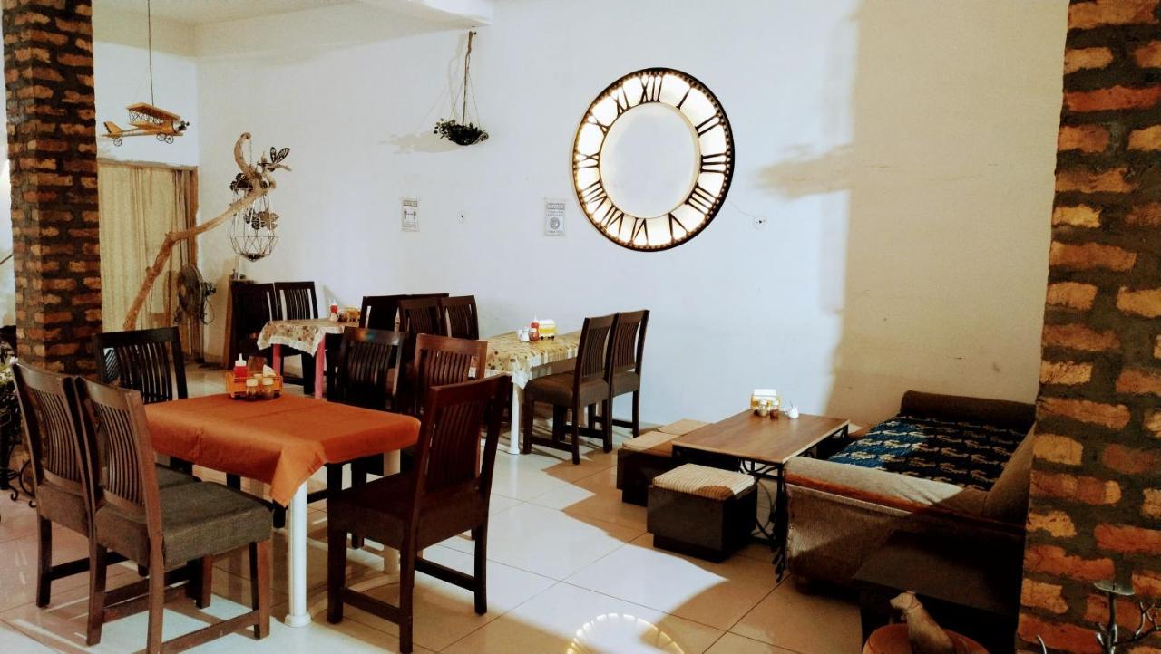 Rangbaari Stays & Cafe Jodhpur  Bagian luar foto