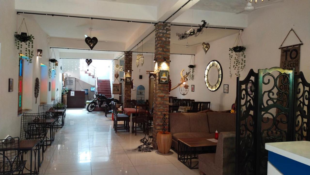 Rangbaari Stays & Cafe Jodhpur  Bagian luar foto