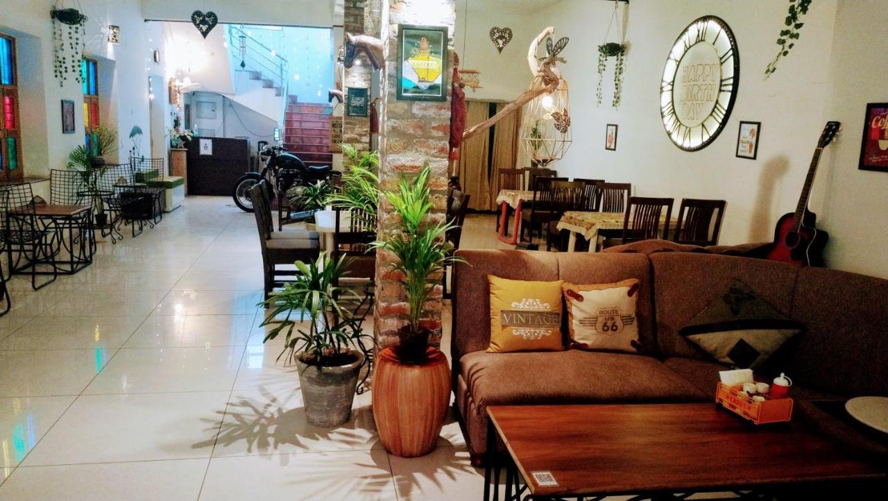 Rangbaari Stays & Cafe Jodhpur  Bagian luar foto